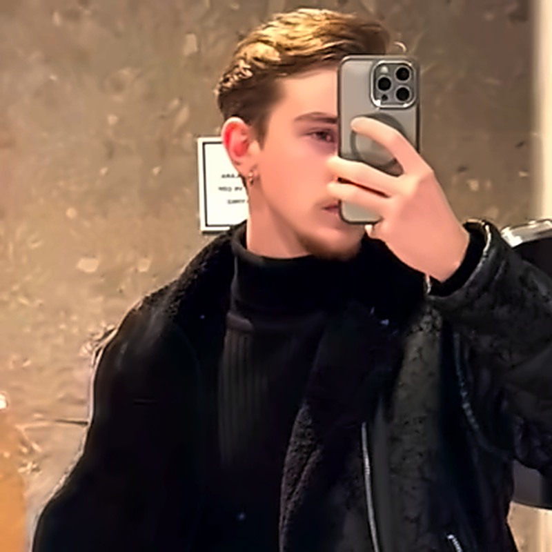Loran Gavloski, Videographer